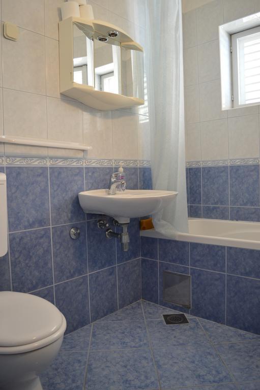 Apartments Majstrovic Živogošće エクステリア 写真